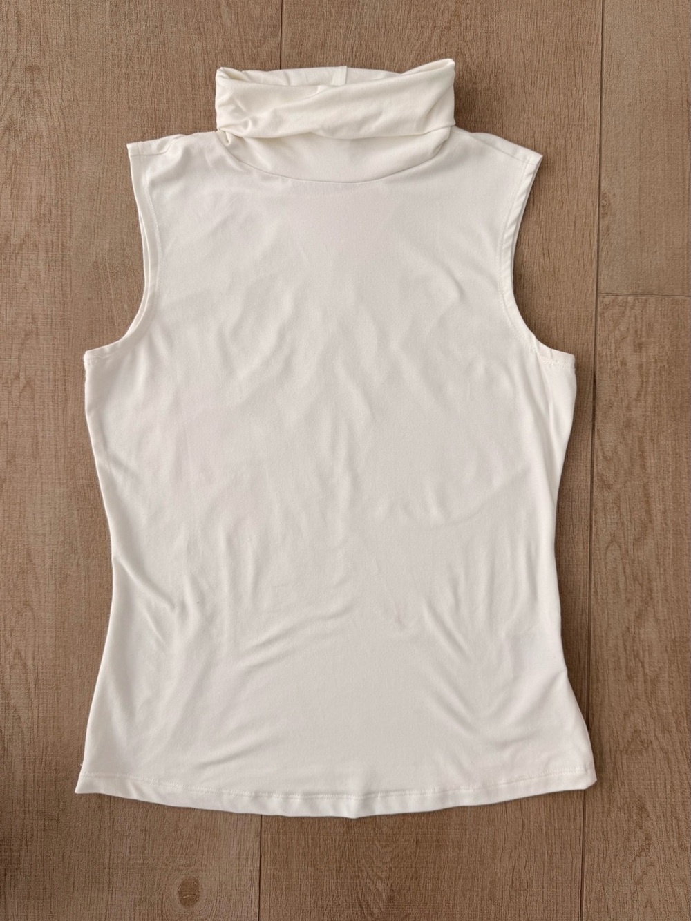 AND NOW THIS Sleeveless Turtleneck Top - White